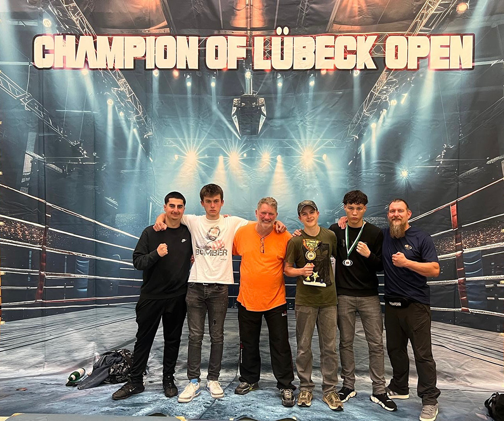 Kickboxer glänzen in Lübeck
